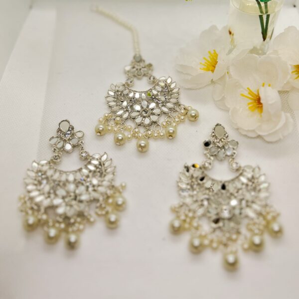 SMDWES Earring & Maang Teekah Set