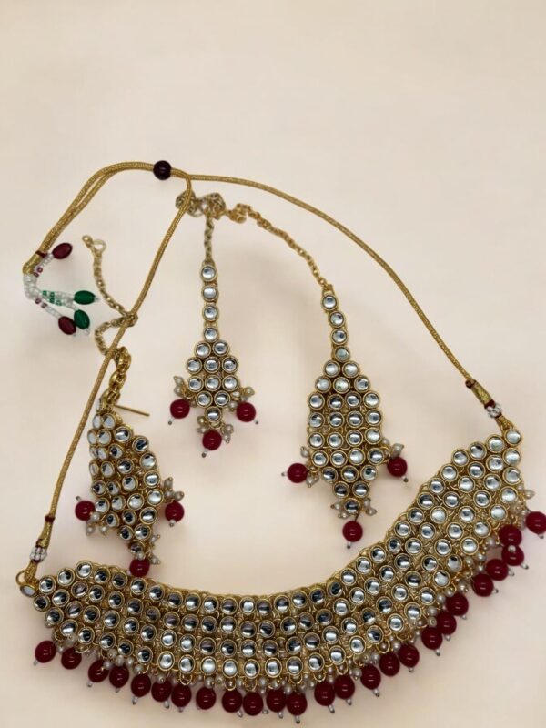 SMBKS-Vintage Glamour Kundan Set