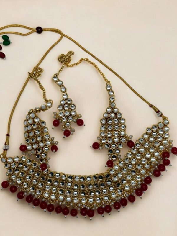 SMBKS-Vintage Glamour Kundan Set