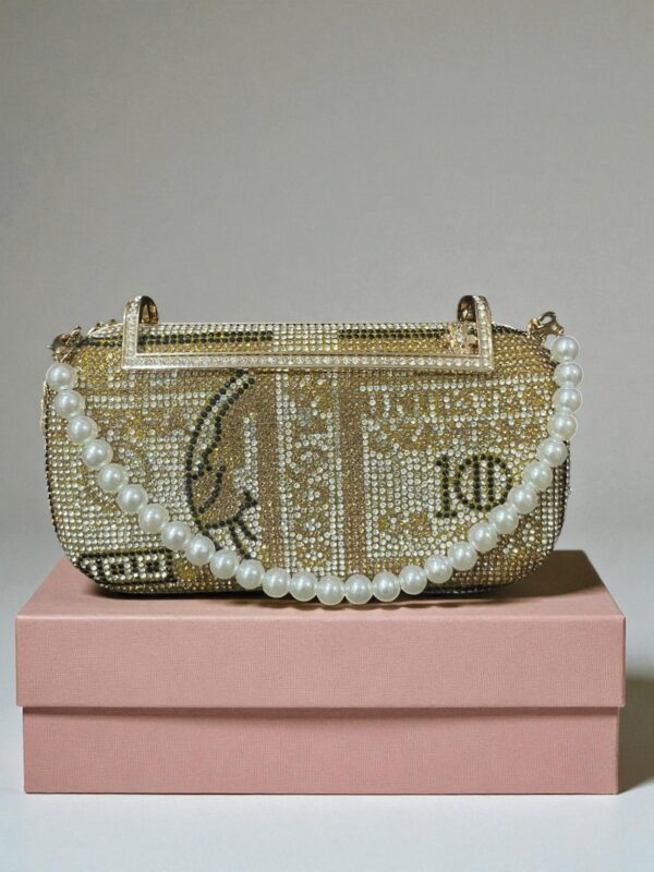 Luxe Essential Clutch