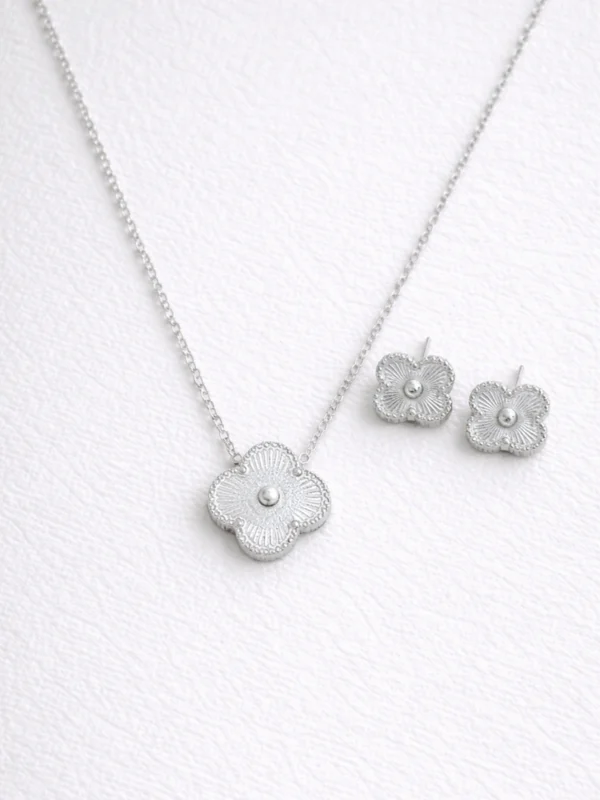 111 Silver clover pendant Set