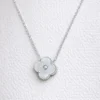 Silver clover pendant necklace close-up Silver clover pendant Set